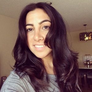 Meet your Posher, Nicole